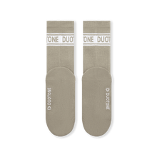 Lade das Bild in den Galerie-Viewer, Duotone Apparel Socks Originals Light 2028