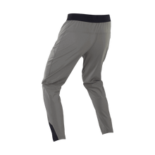 Charger l'image dans la galerie, ION IOB-Bike Pants Ionic LT men 2025
