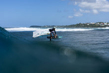 Carica l'immagine nel visualizzatore di Gallery, action_shot