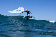 Carica l'immagine nel visualizzatore di Gallery, action_shot