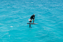Carica l'immagine nel visualizzatore di Gallery, action_shot