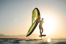 Carica l'immagine nel visualizzatore di Gallery, action_shot