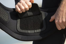 Load image into Gallery viewer, ION Riot Curv Team Series Kite Harness Men 2022