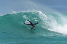 Lade das Bild in den Galerie-Viewer, action_shot