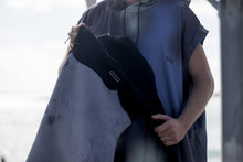 Load image into Gallery viewer, ION Poncho Select Men 2024