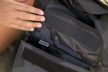 Lade das Bild in den Galerie-Viewer, Mission Pack Rucksack