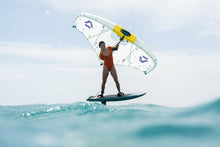 Carica l'immagine nel visualizzatore di Gallery, action_shot