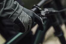 Load image into Gallery viewer, ION MTB Gloves Scrub Select 2024