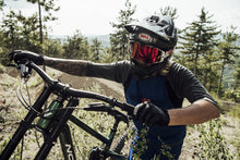 Cargar imagen en el visor de la galería, ION MTB Gloves Scrub 2022
