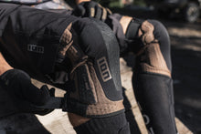 Lade das Bild in den Galerie-Viewer, MTB Knieschoner K-Lite Zip