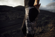 Cargar imagen en el visor de la galería, ION MTB Protection Short Scrub Amp 2022