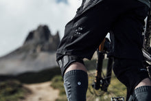 Cargar imagen en el visor de la galería, ION Men MTB Shorts Traze 2022