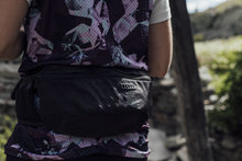 Load image into Gallery viewer, ION MTB Hipbag Traze 1 2024