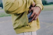 Carica l'immagine nel visualizzatore di Gallery, action_shot