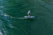 Carica l'immagine nel visualizzatore di Gallery, action_shot