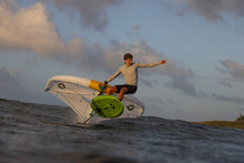 Charger l'image dans la galerie, action_shot