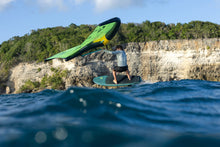 Carica l'immagine nel visualizzatore di Gallery, action_shot