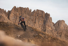 Carica l'immagine nel visualizzatore di Gallery, Giacca MTB da uomo modello Shelter 3L