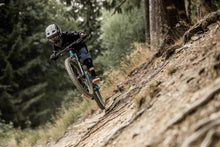 Cargar imagen en el visor de la galería, ION Youth MTB Elbow Pads E-Pact 2024