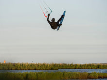 Cargar imagen en el visor de la galería, action_shot