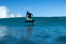 Lade das Bild in den Galerie-Viewer, action_shot