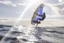 Lade das Bild in den Galerie-Viewer, action_shot