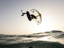 Carica l'immagine nel visualizzatore di Gallery, action_shot