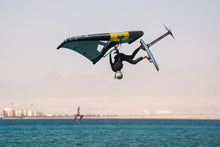 Carica l'immagine nel visualizzatore di Gallery, action_shot