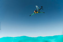 Carica l'immagine nel visualizzatore di Gallery, action_shot