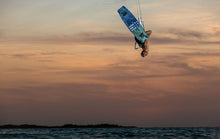 Charger l'image dans la galerie, action_shot