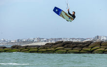 Lade das Bild in den Galerie-Viewer, action_shot