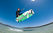 Lade das Bild in den Galerie-Viewer, action_shot