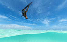 Lade das Bild in den Galerie-Viewer, action_shot