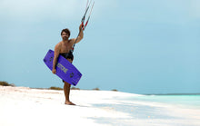 Carica l'immagine nel visualizzatore di Gallery, action_shot