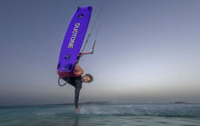 Carica l'immagine nel visualizzatore di Gallery, action_shot