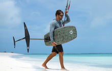 Lade das Bild in den Galerie-Viewer, action_shot