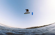 Carica l'immagine nel visualizzatore di Gallery, action_shot