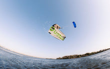 Carica l'immagine nel visualizzatore di Gallery, action_shot