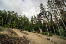 Load image into Gallery viewer, ION MTB Hose Shelter 2L Softshell Youth 2024