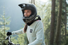 Lade das Bild in den Galerie-Viewer, MTB Helmet Fullface Scrub Amp
