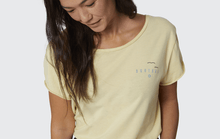Lade das Bild in den Galerie-Viewer, Duotone Tee Branded SS women 2023
