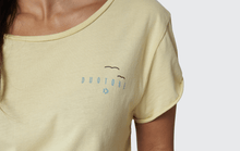 Lade das Bild in den Galerie-Viewer, Duotone Tee Branded SS women 2023
