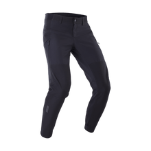 Charger l&#39;image dans la galerie, ION IOB-Bike Pants Shelter 2L Softshell men 2025
