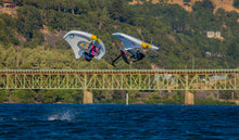 Carica l'immagine nel visualizzatore di Gallery, action_shot