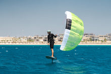 Carica l'immagine nel visualizzatore di Gallery, action_shot