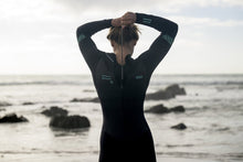 Load image into Gallery viewer, ION Women Wetsuit Amaze Select 5/4 Back Zip 2023
