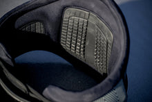 Cargar imagen en el visor de la galería, ION Apex Kite Harness Men 2024