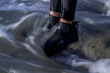 Lade das Bild in den Galerie-Viewer, Neoprensocken Ballistic 6/5 Internal Split
