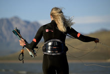 Load image into Gallery viewer, ION Women Wetsuit Amaze Core 5/4 Back Zip 2024
