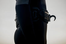 Lade das Bild in den Galerie-Viewer, action_shot